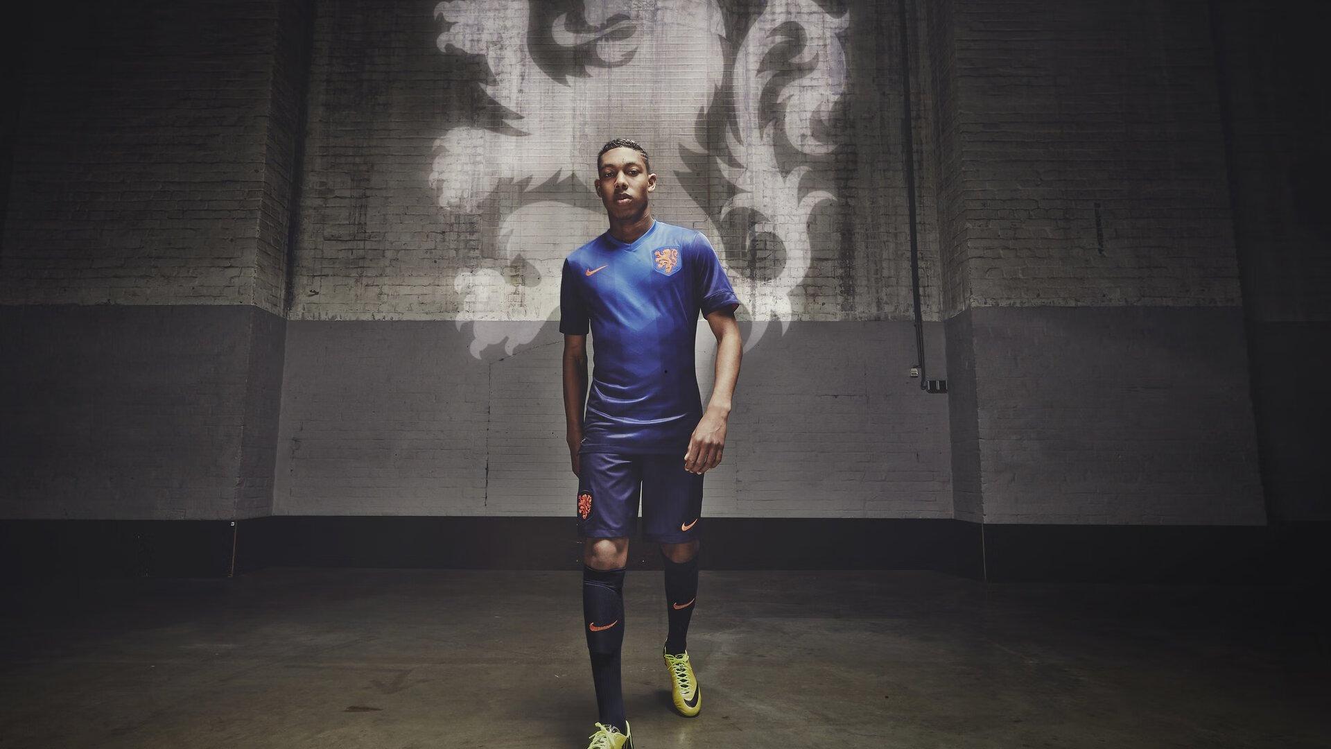 名记曝猛料,扎巴尔尼周三前空降巴黎,转会费6300万欧+奖金引爆足坛