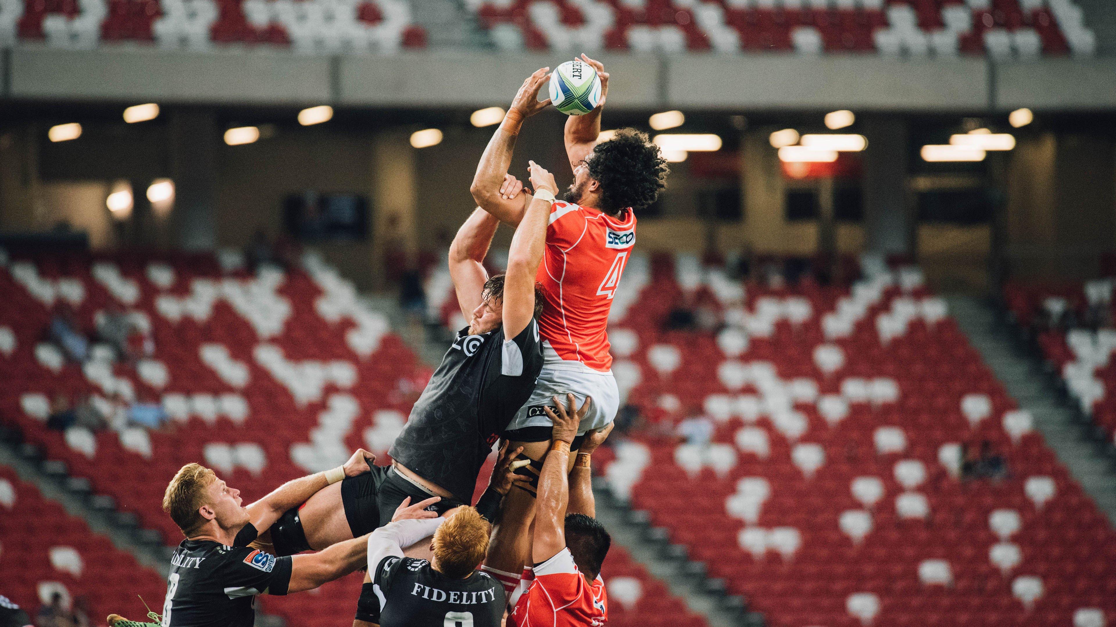 早报伦敦翻车之夜！英超豪门主场惨败引发足坛地震